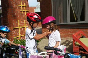 SIGURNO I VJEŠTO U PROMETU