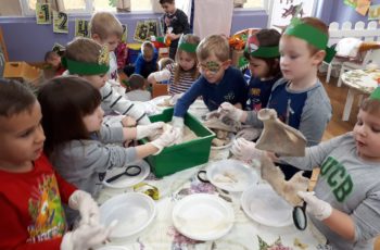 ZVONČIĆI I SVIJET DINOSAURA