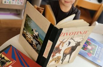 UPOZNAJEMO RAZNE ŽIVOTINJE