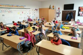 JEŽIĆI U POSJETU OSNOVNOJ ŠKOLI ĐURĐEVAC