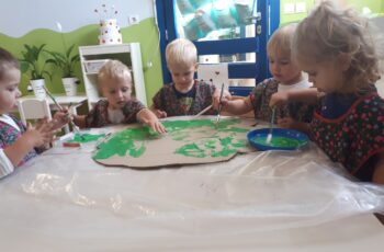 JABUČICA U PANDICAMA