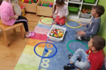 ”KRIJESNICE” UPOZNAJU OSOBINE PREDMETA I KOLIČINSKE ODNOSE