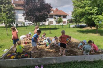 PANDICE I ZEBRICE U LJETNIM AKTIVNOSTIMA