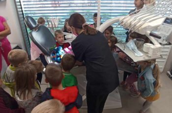 Šubi dubi dubi, nas NE bole zubi