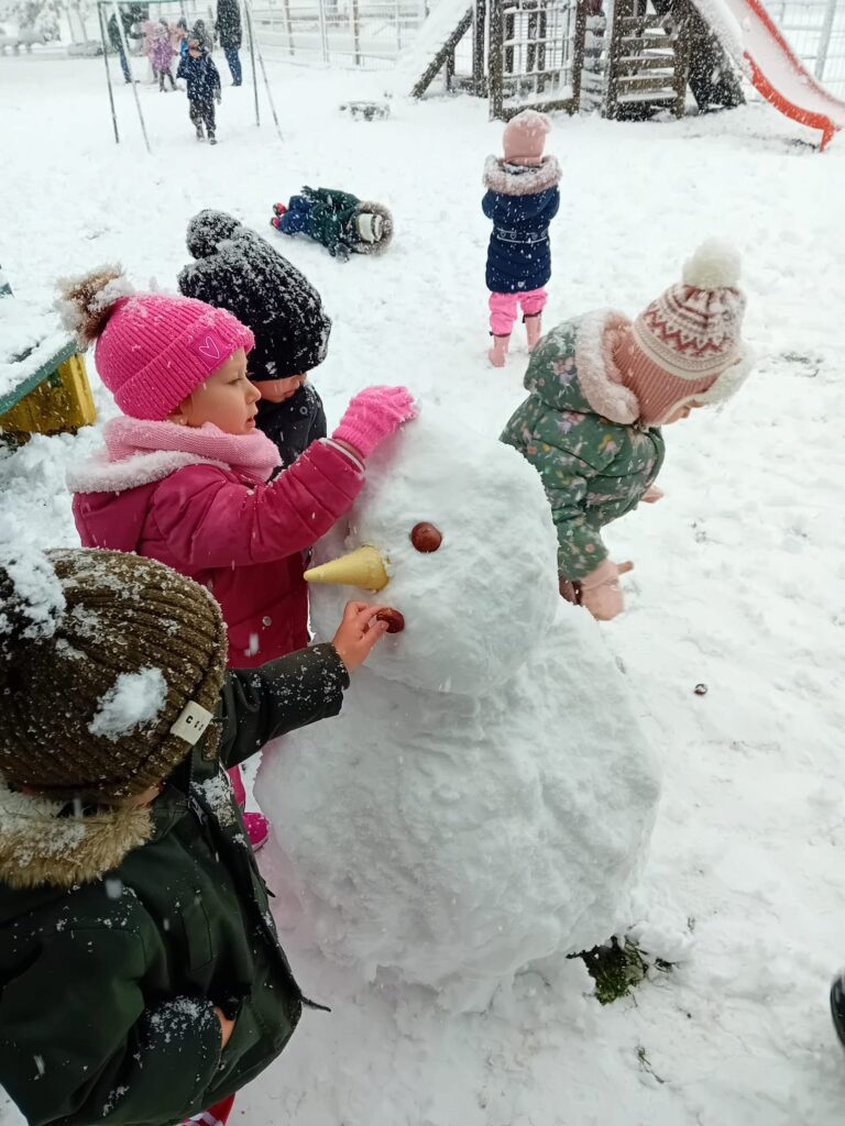 Zimske radosti u “Točkicama”