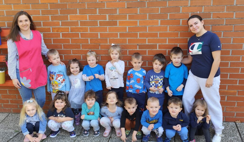 ISTRAŽUJEMO BOJE I OBLIKE