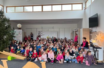 Blagdanska priredba i podjela darova svetog Nikole