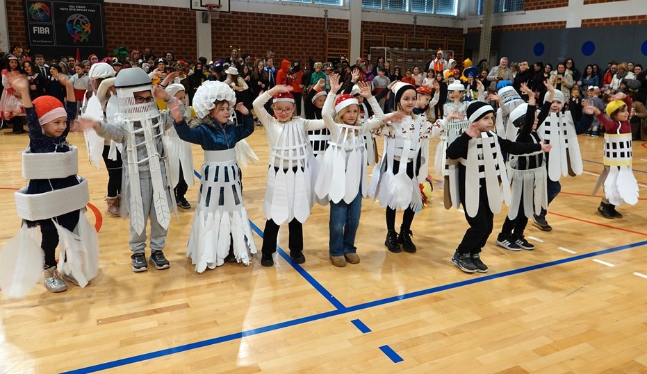 TKO SAM, KAD NISAM JA?