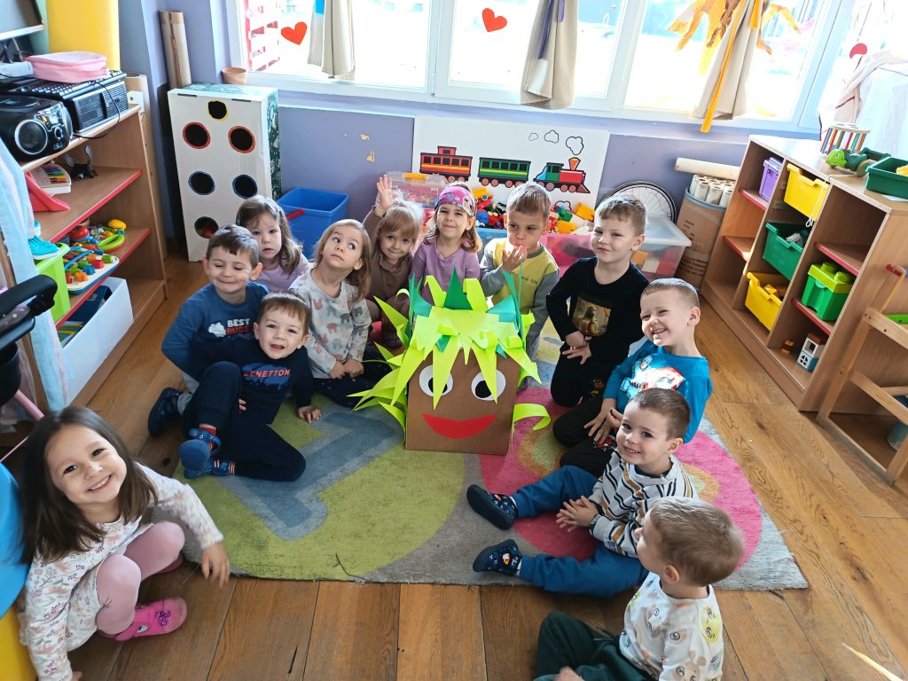 STIŽE NAM PROLJEĆE
