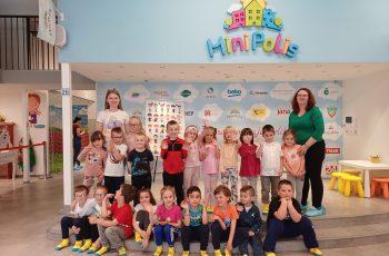 ŽIRAFICE U MINIPOLISU