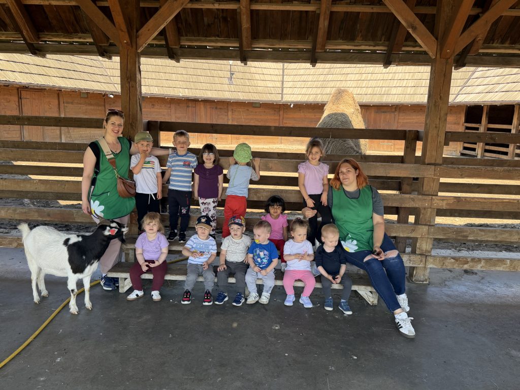 BALONČIĆI U POSJETU MINI ZOO-U HRVATSKE SAHARE